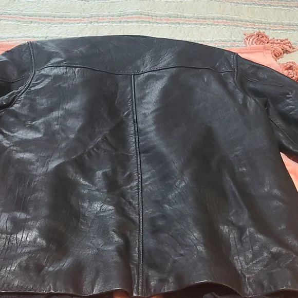 Genuine Leather Jacket - Picture 16 of 16